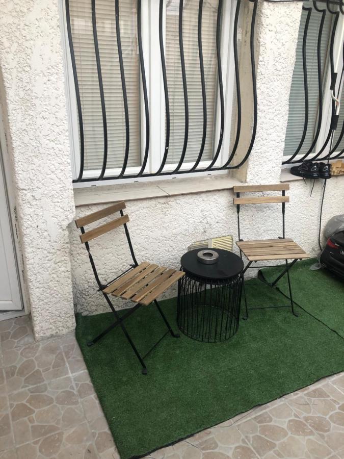 Ferienwohnung Studette Independant Avec Terrasse-Climatisation Marseilles Exterior foto